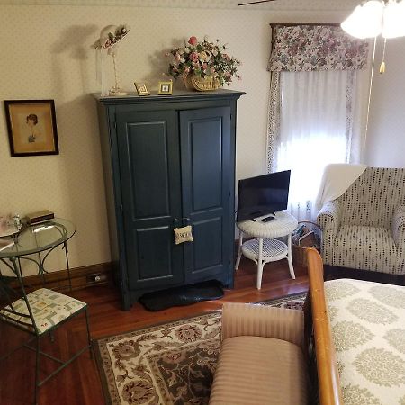 Rose & Thistle Bed & Breakfast Cooperstown Bagian luar foto
